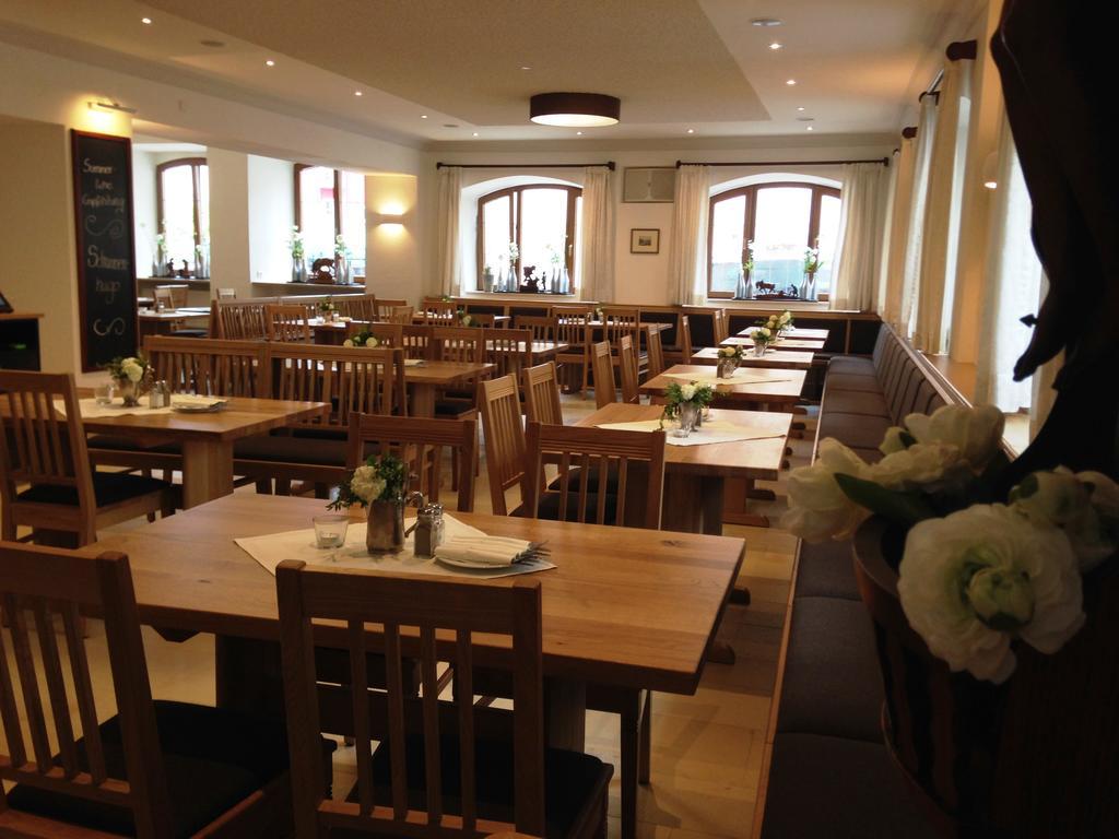 Gasthaus Schwan Riedenburg Dış mekan fotoğraf